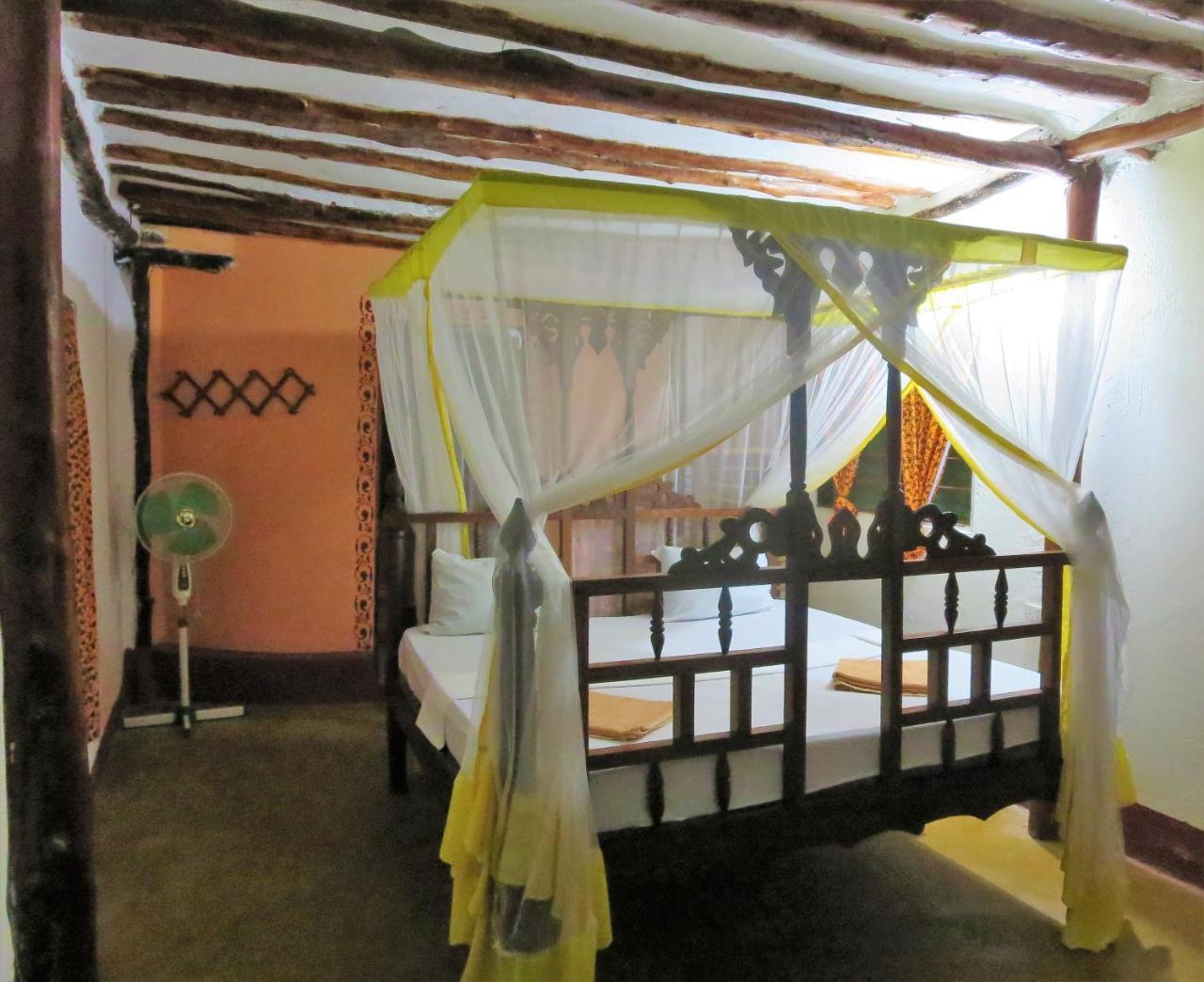 Santa Maria Coral Park Hotel Pongwe Ngoại thất bức ảnh